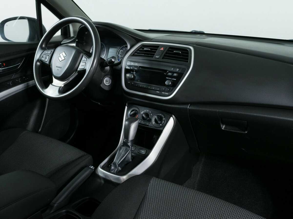 Продажа Б/У Сузуки С-Икс4. Фото: #7