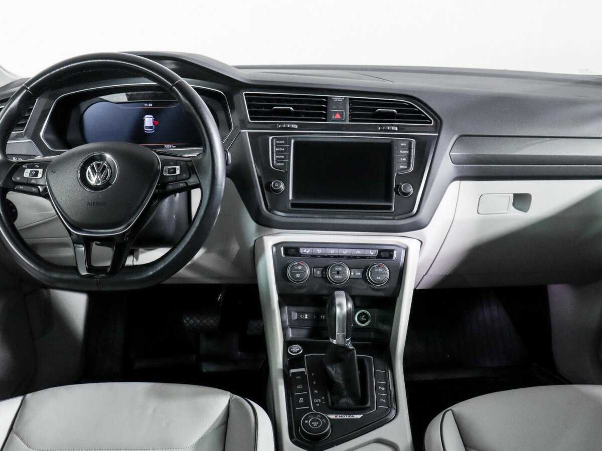 Купить Volkswagen Tiguan с пробегом. Фото: #8