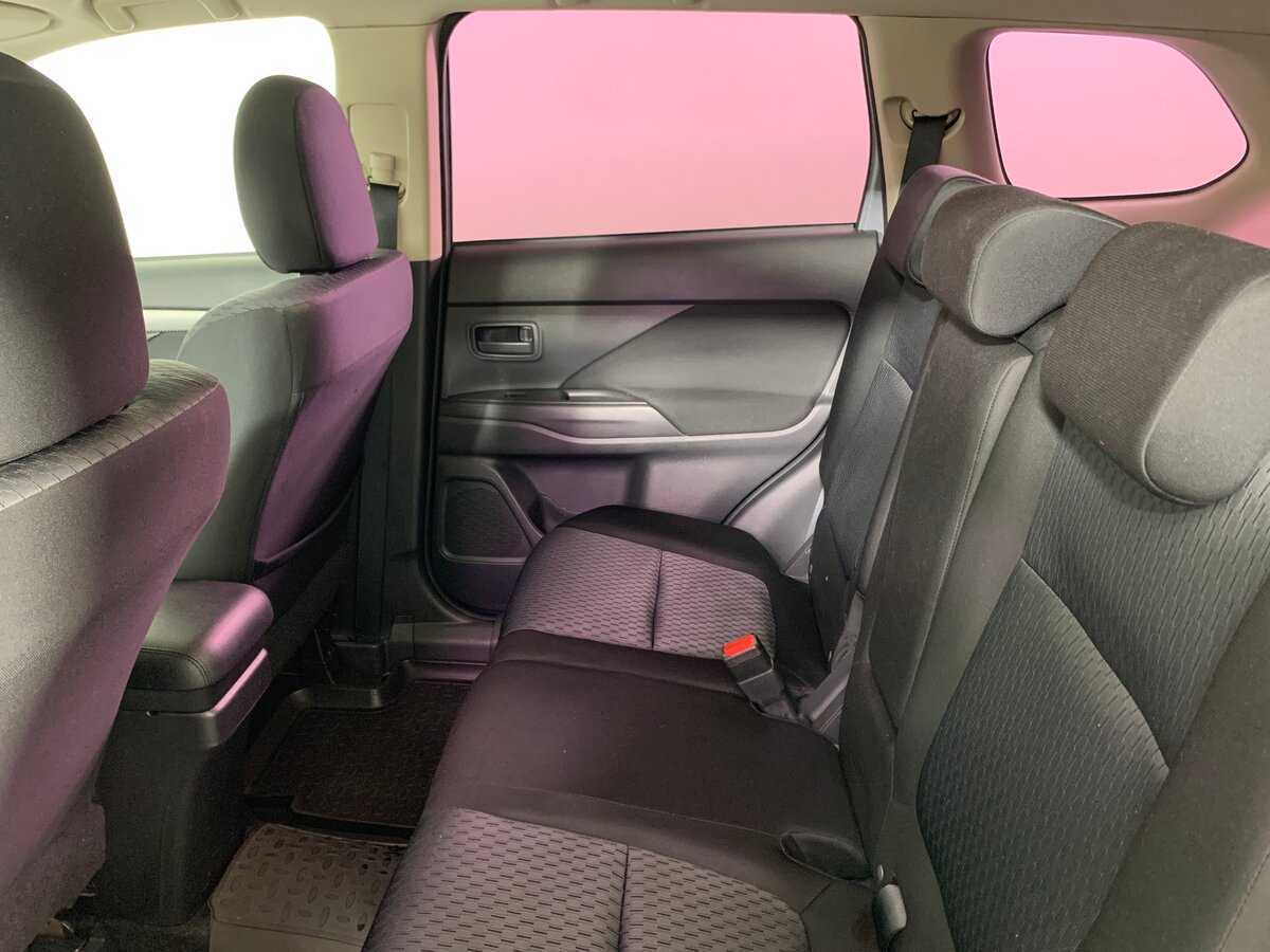 Продажа Б/У Митсубиши Оутлэндер. Фото: #18