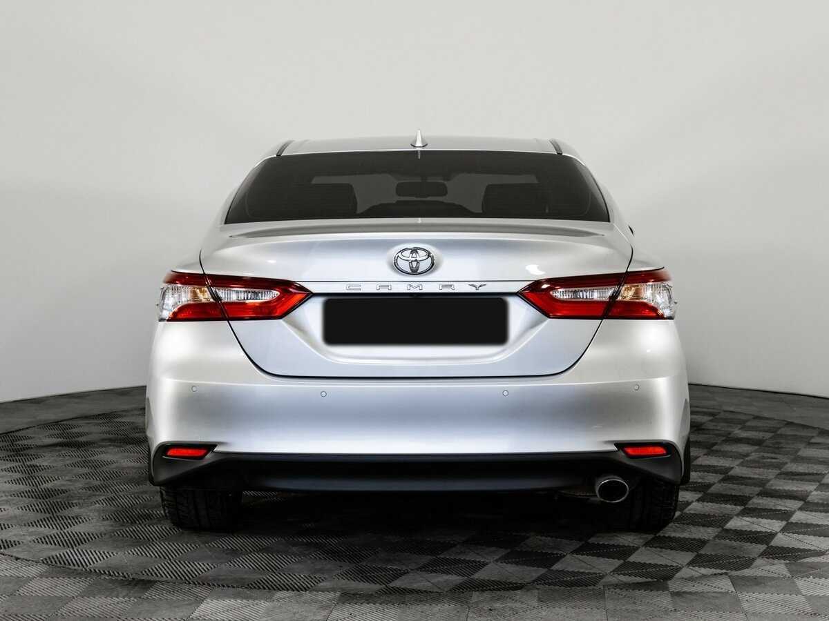 Купить Toyota Camry с пробегом. Фото: #4