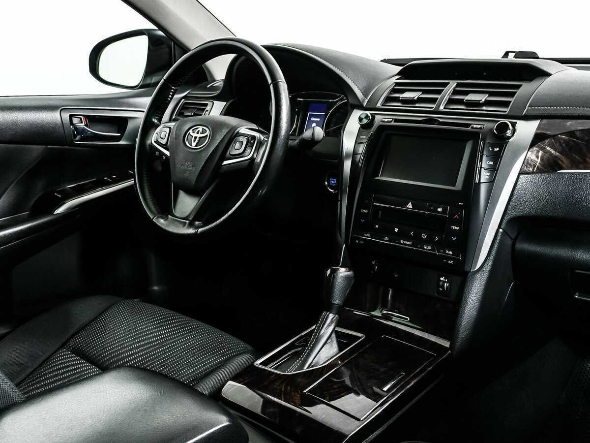 Купить Toyota Camry с пробегом. Фото: #8