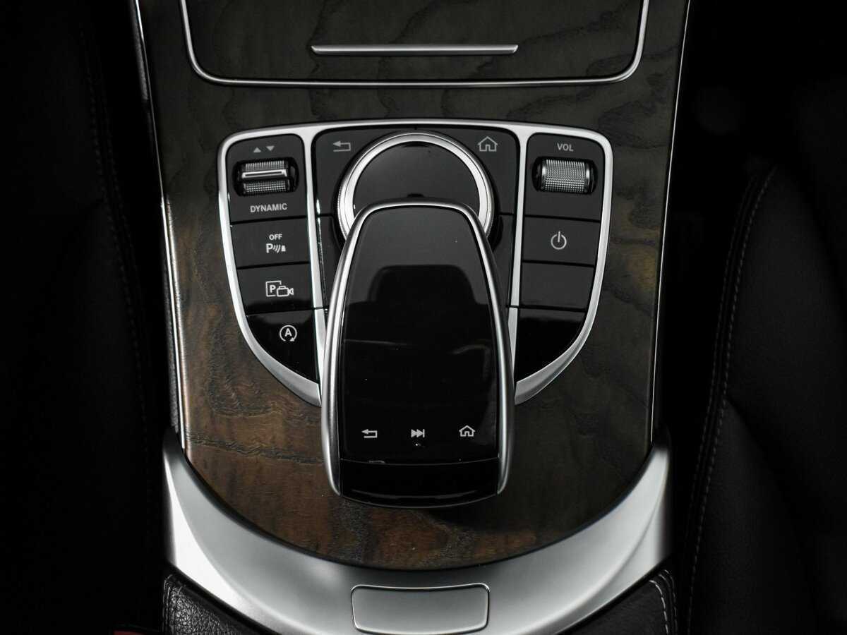 Купить Mercedes-Benz C-Класс с пробегом. Фото: #10