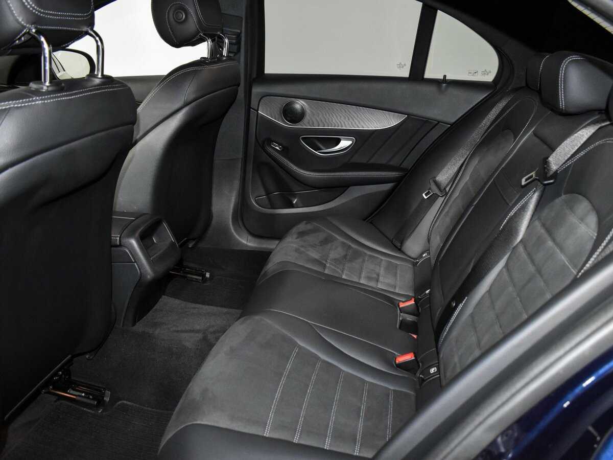 Купить Mercedes-Benz C-Класс с пробегом. Фото: #11