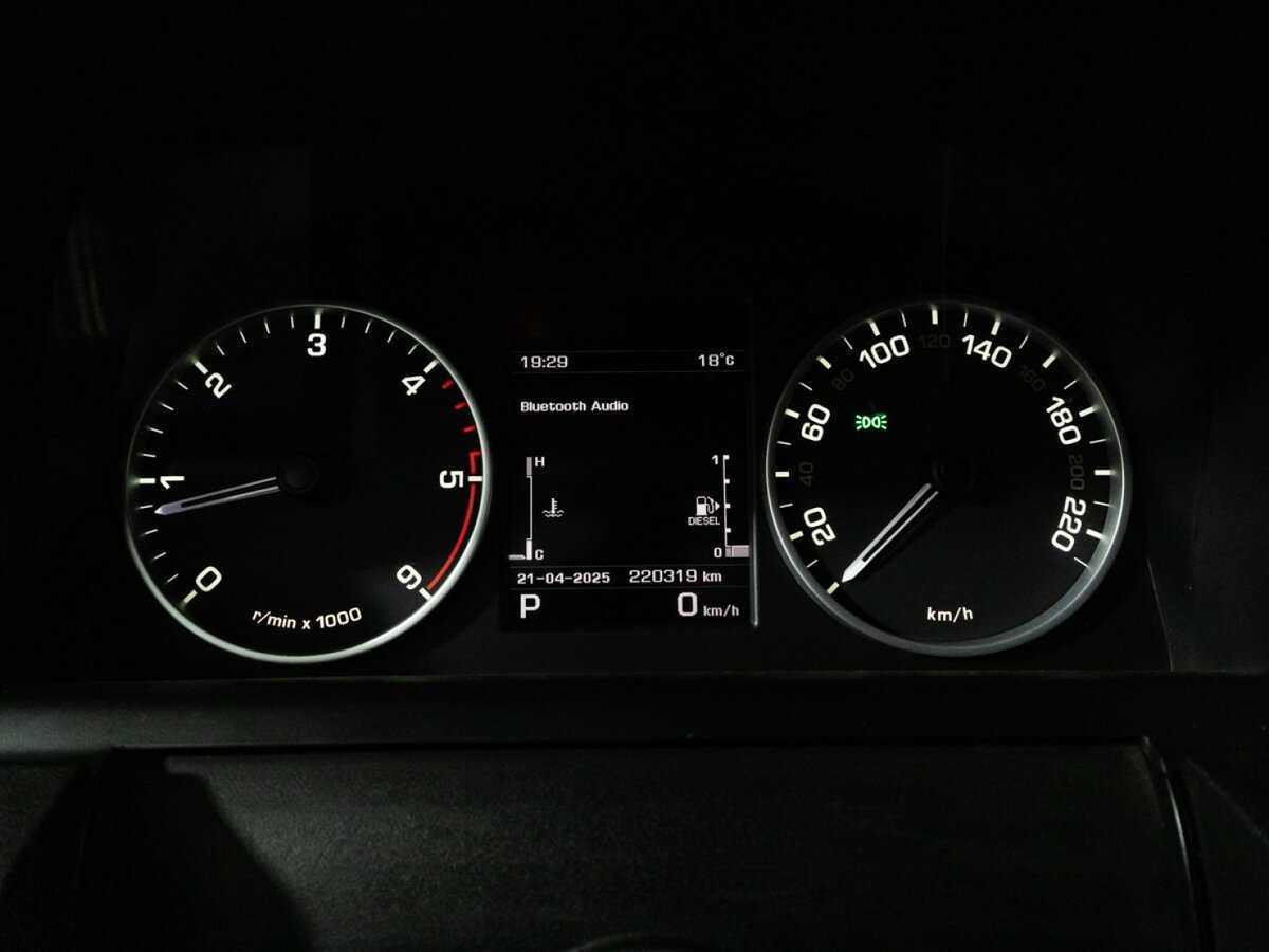 Купить Land Rover Discovery с пробегом. Фото: #10