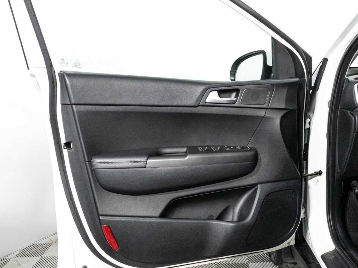 Купить Kia Sportage с пробегом. Фото: #21
