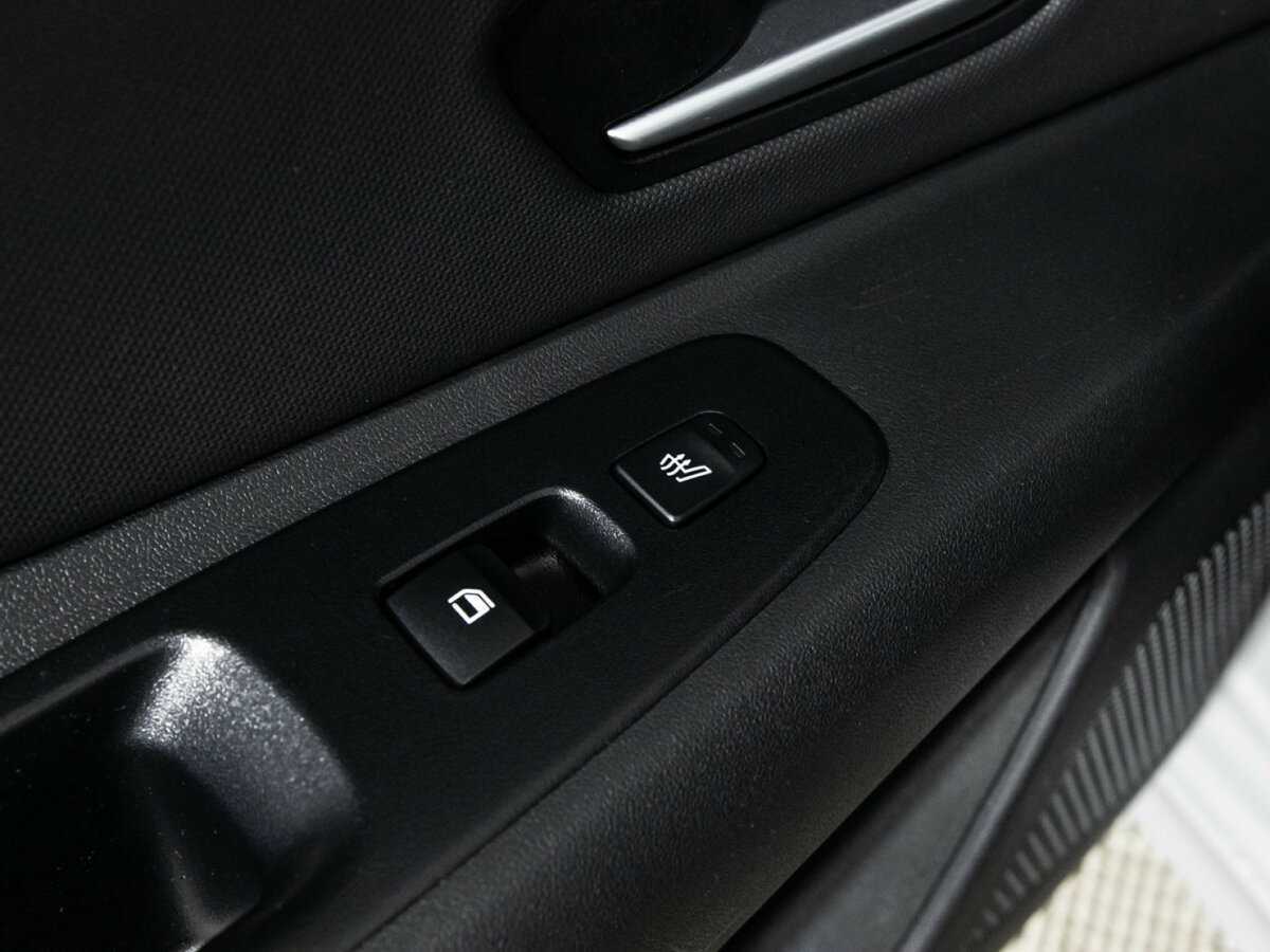 Купить Hyundai Elantra с пробегом. Фото: #17