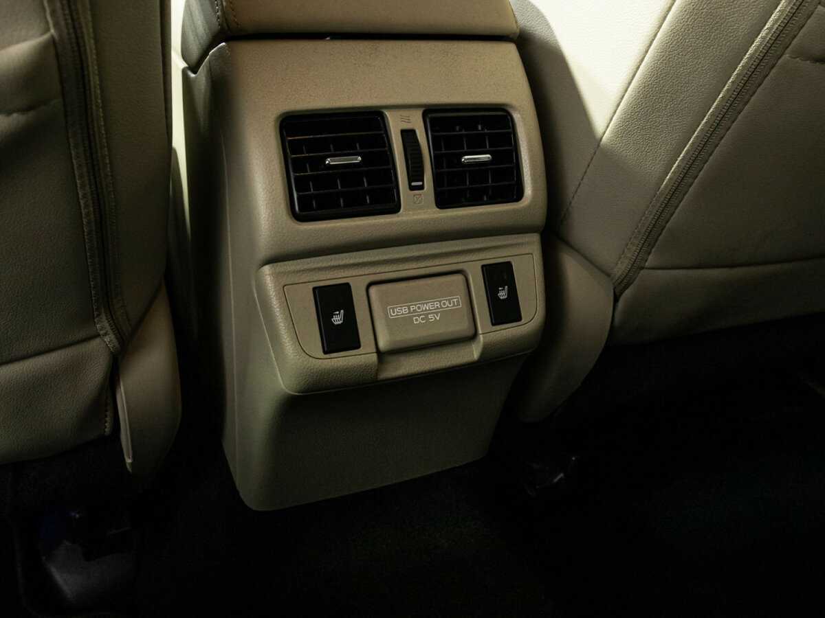 Купить Subaru Outback с пробегом. Фото: #24