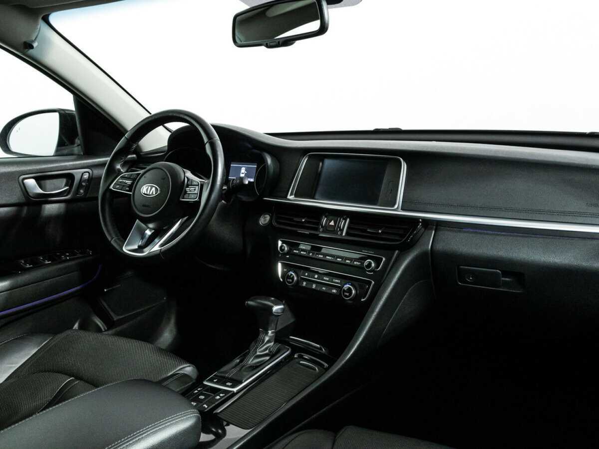Купить Kia Optima с пробегом. Фото: #8