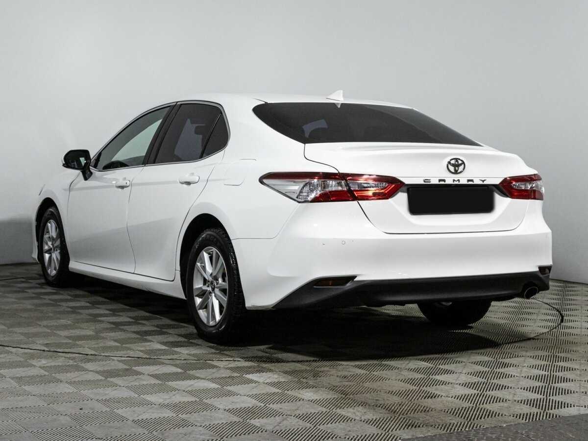 Купить Toyota Camry с пробегом. Фото: #6