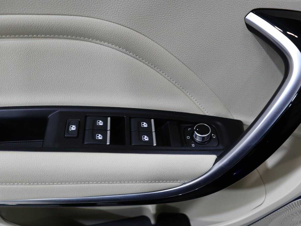 Купить FAW Bestune T77 с пробегом. Фото: #10