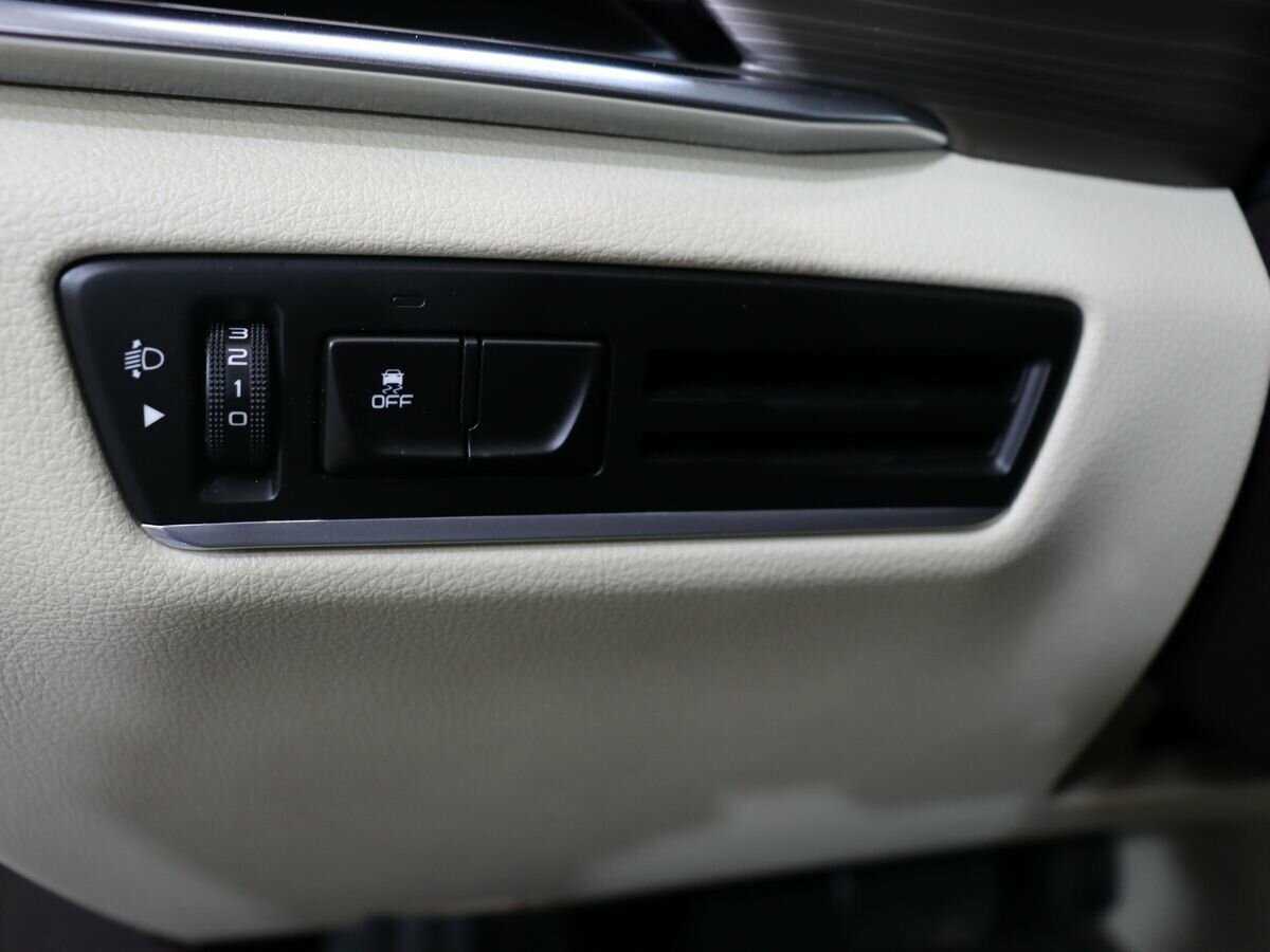 Купить FAW Bestune T77 с пробегом. Фото: #17