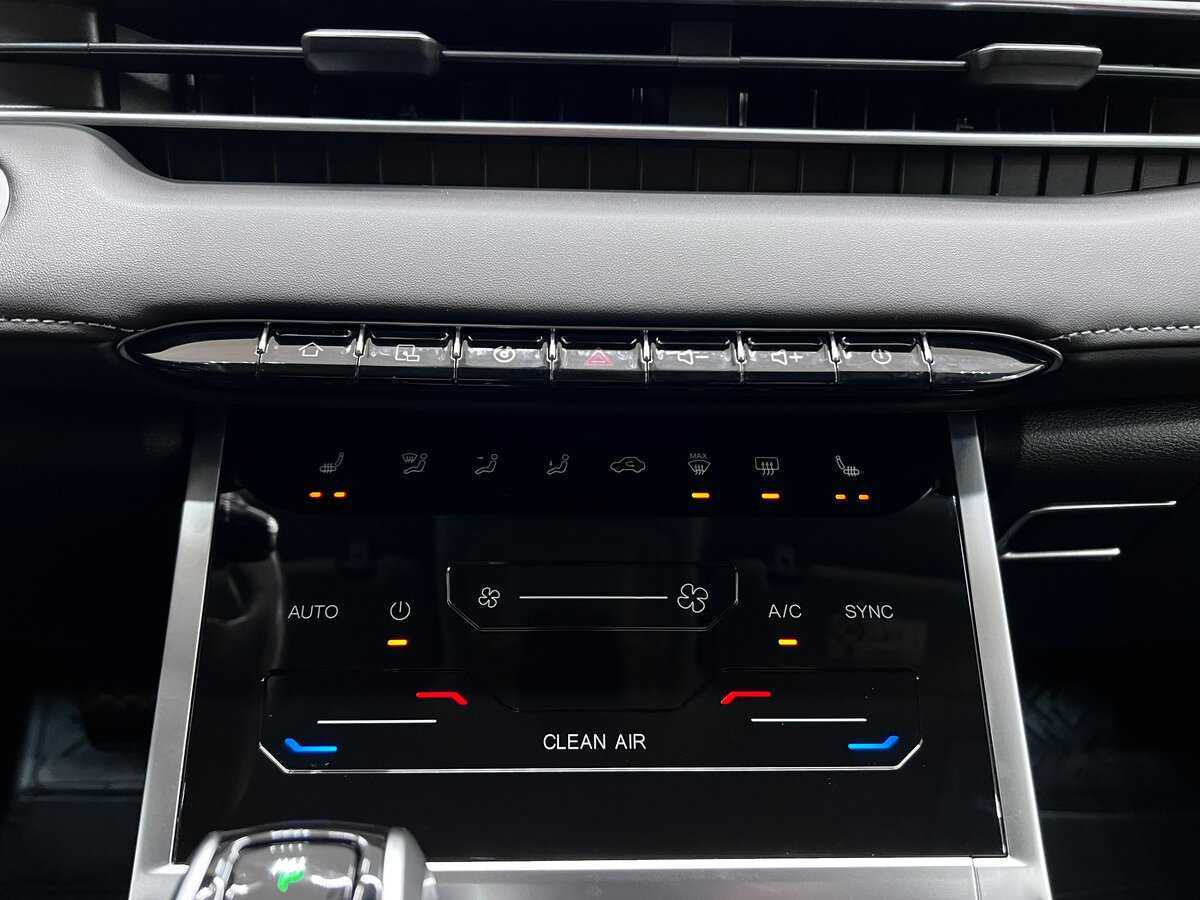 Купить Chery Tiggo 7 Pro Max с пробегом. Фото: #24