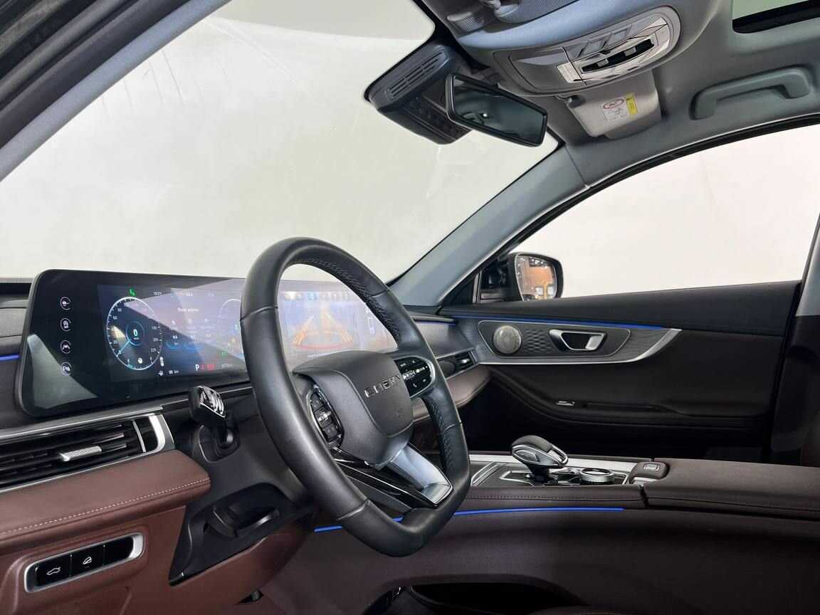 Купить Chery Tiggo 8 Pro Max с пробегом. Фото: #17