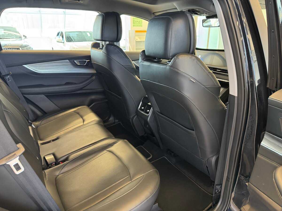 Купить Chery Tiggo 8 Pro Max с пробегом. Фото: #5