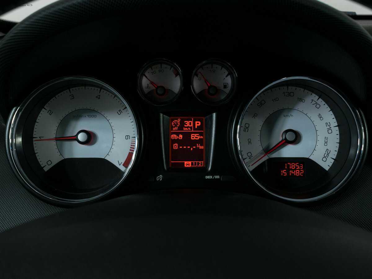 Продажа Б/У Пежо 308. Фото: #10