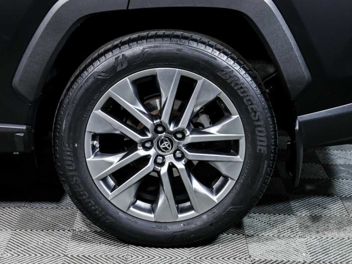 Купить Toyota RAV4 с пробегом. Фото: #11