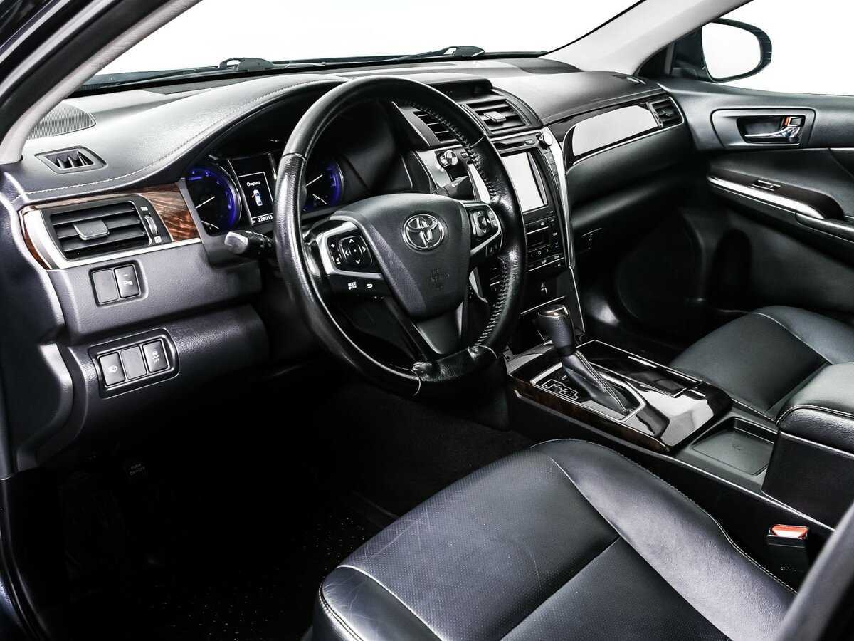 Купить Toyota Camry с пробегом. Фото: #11