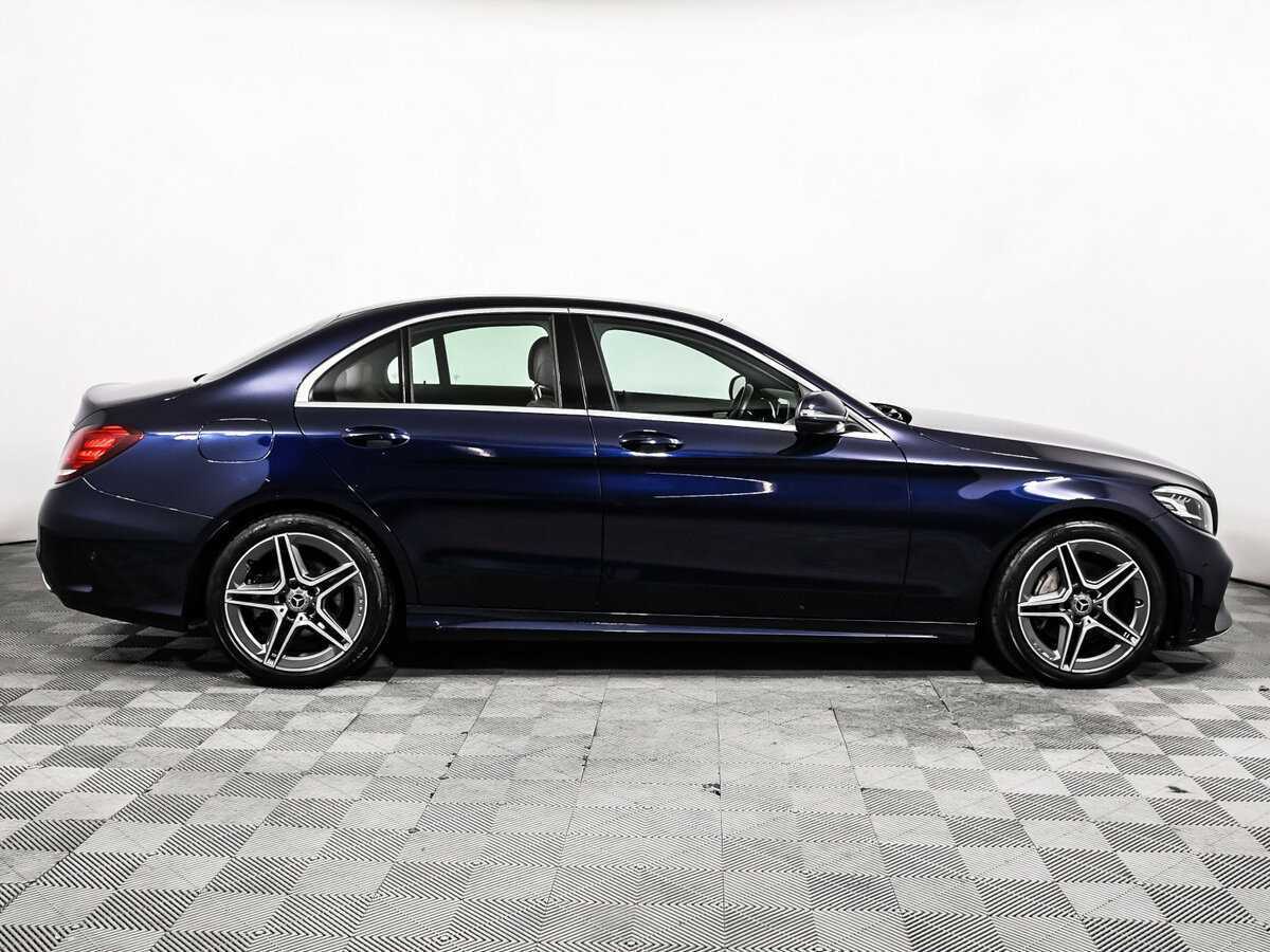 Купить Mercedes-Benz C-Класс с пробегом. Фото: #3