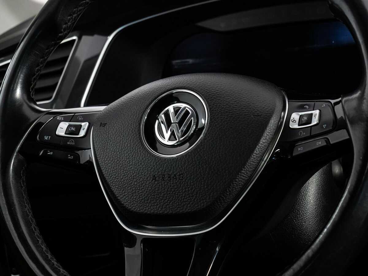 Купить Volkswagen Tiguan с пробегом. Фото: #12