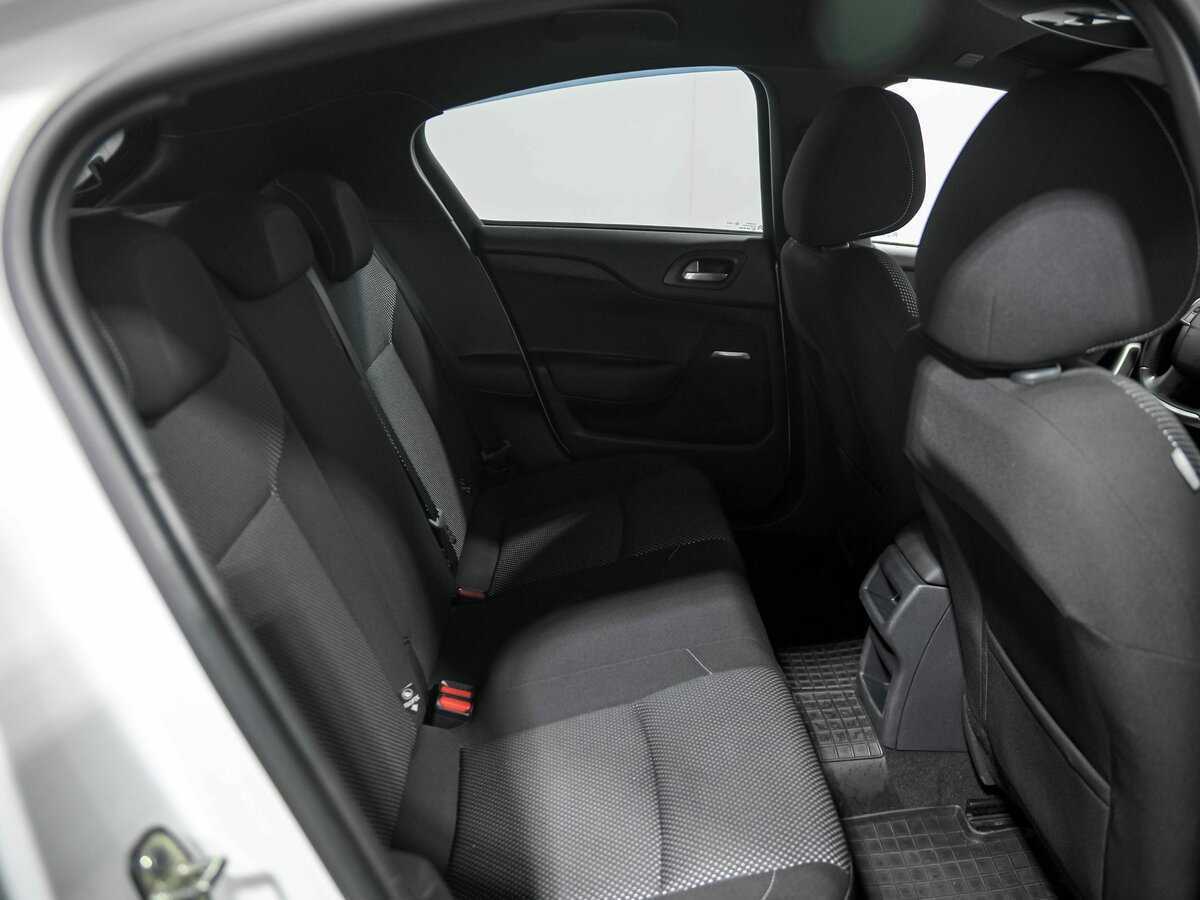 Купить Citroen DS4 с пробегом. Фото: #17