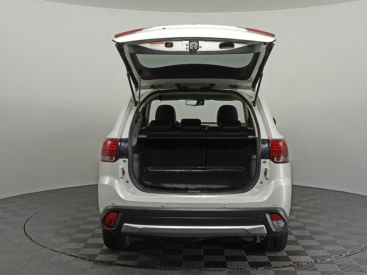 Продажа Б/У Митсубиши Оутлэндер. Фото: #7