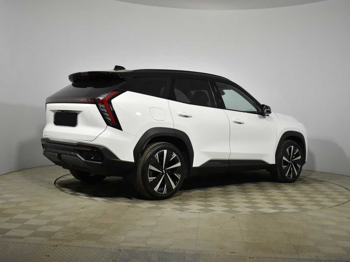 Купить Geely Atlas с пробегом. Фото: #4