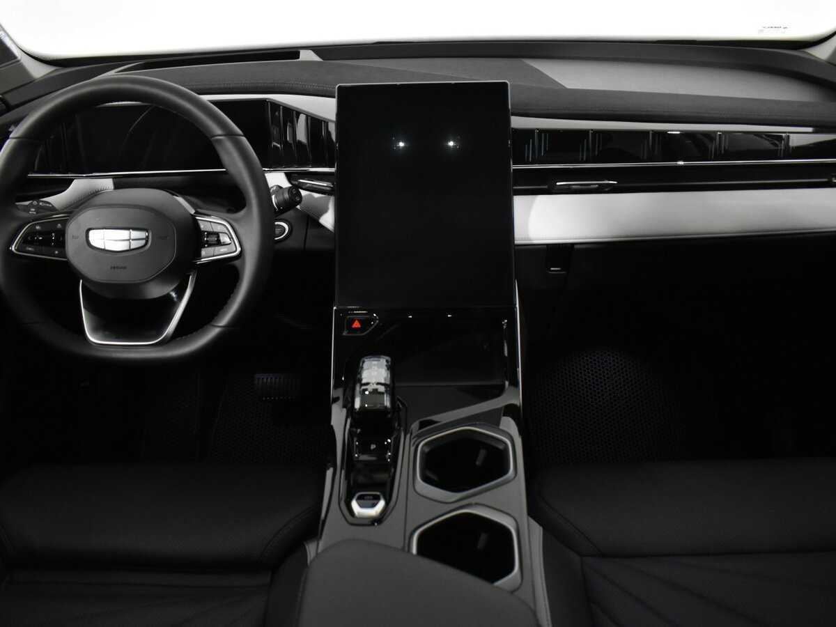 Купить Geely Atlas с пробегом. Фото: #10