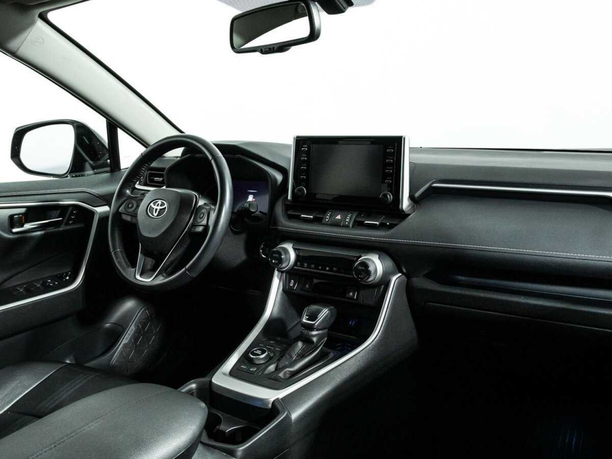 Купить Toyota RAV4 с пробегом. Фото: #8