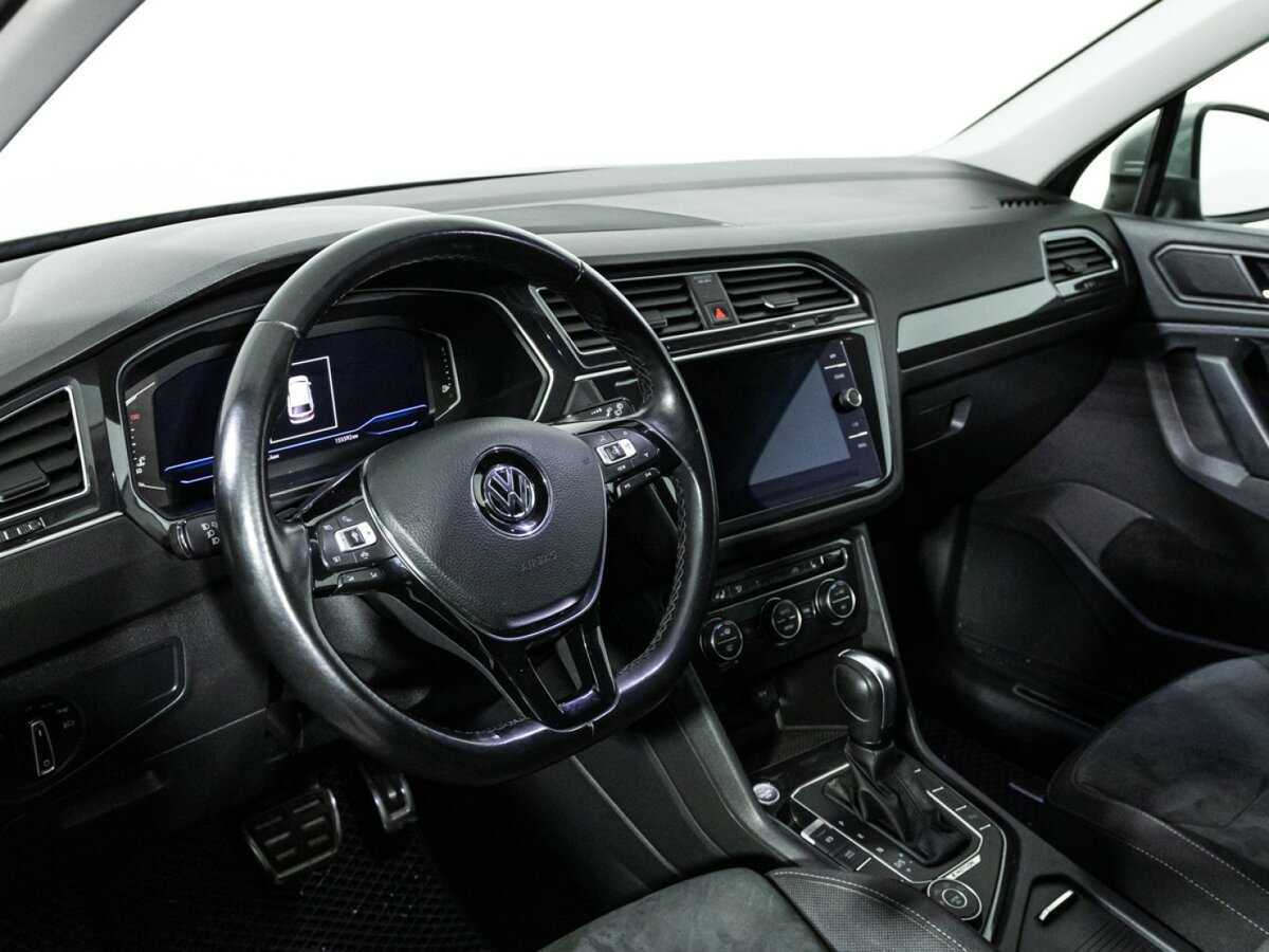 Купить Volkswagen Tiguan с пробегом. Фото: #10