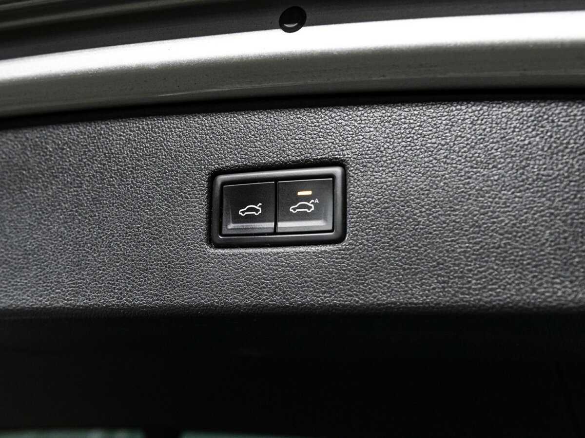 Купить Volkswagen Tiguan с пробегом. Фото: #14