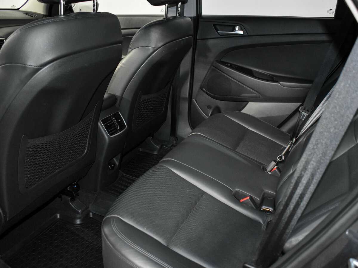 Купить Hyundai Tucson с пробегом. Фото: #12