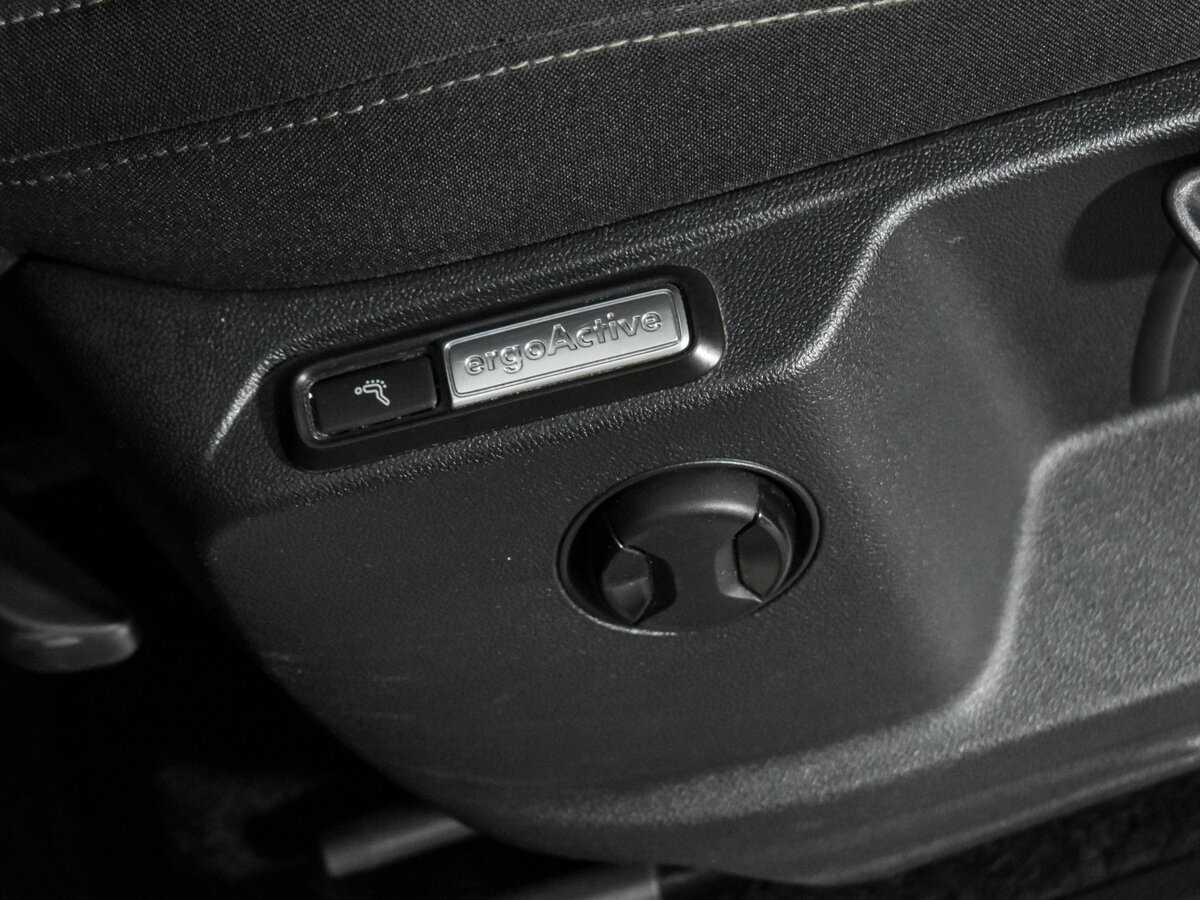 Купить Volkswagen Tiguan с пробегом. Фото: #9