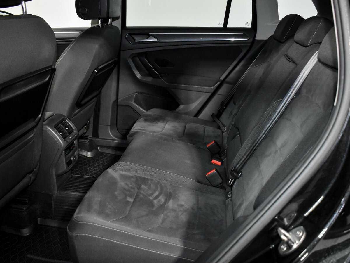 Купить Volkswagen Tiguan с пробегом. Фото: #12
