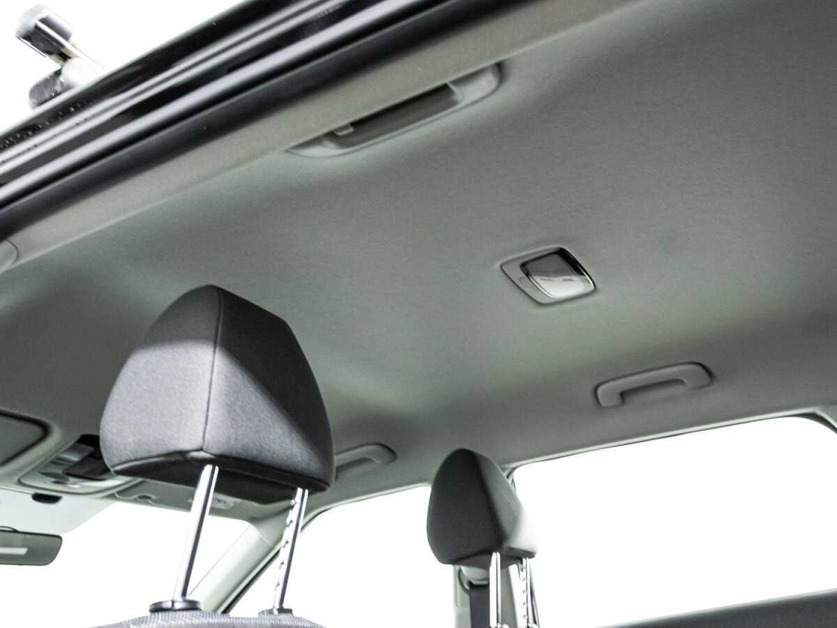 Купить Kia Seltos с пробегом. Фото: #26