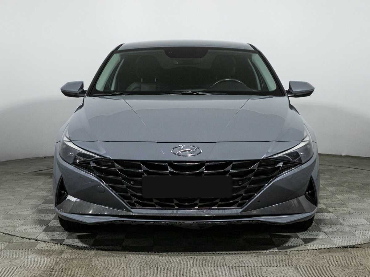 Купить Hyundai Elantra с пробегом. Фото: #1
