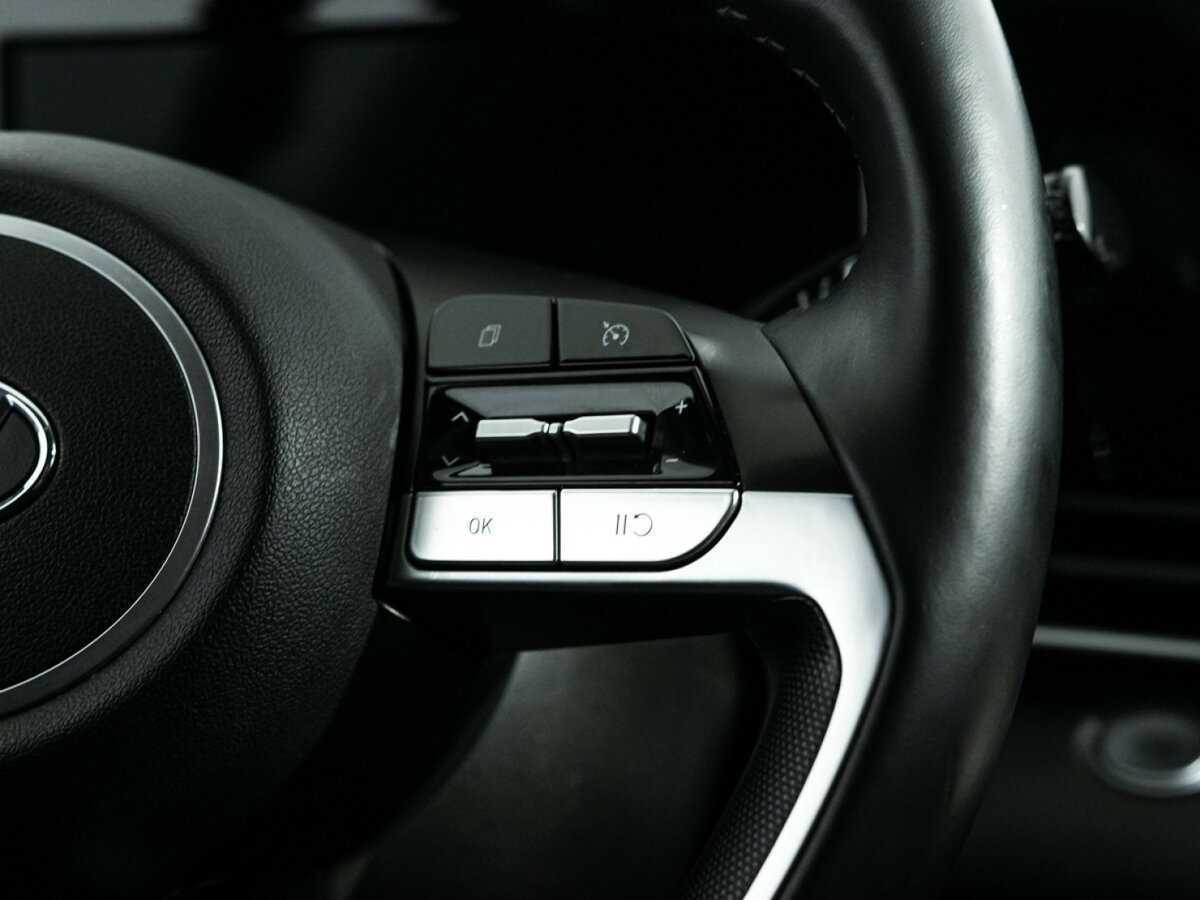 Купить Hyundai Elantra с пробегом. Фото: #21