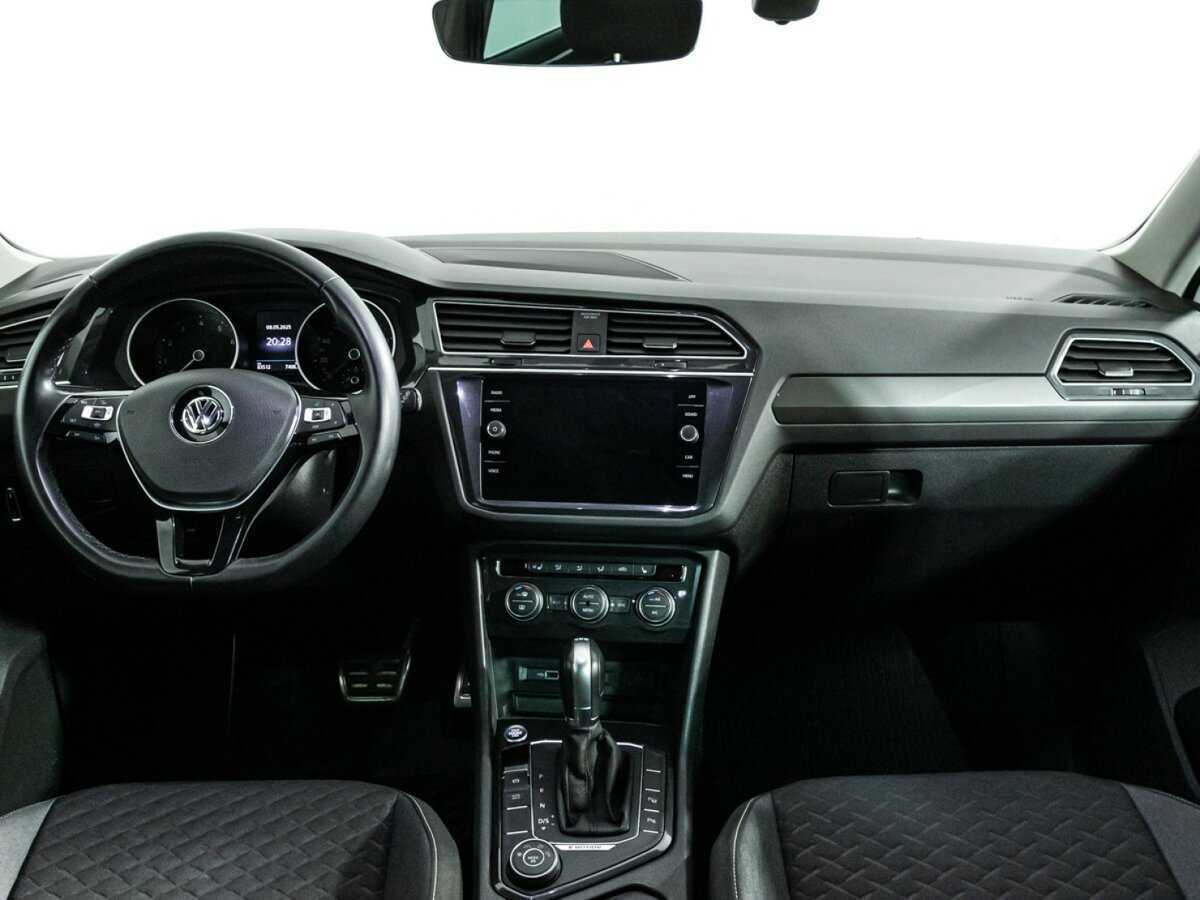 Купить Volkswagen Tiguan с пробегом. Фото: #12