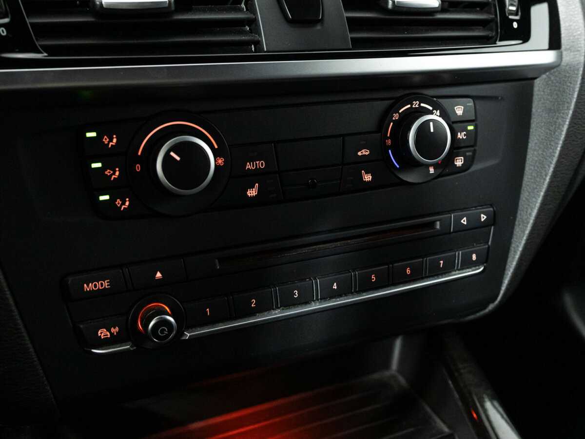Купить BMW X3 с пробегом. Фото: #14
