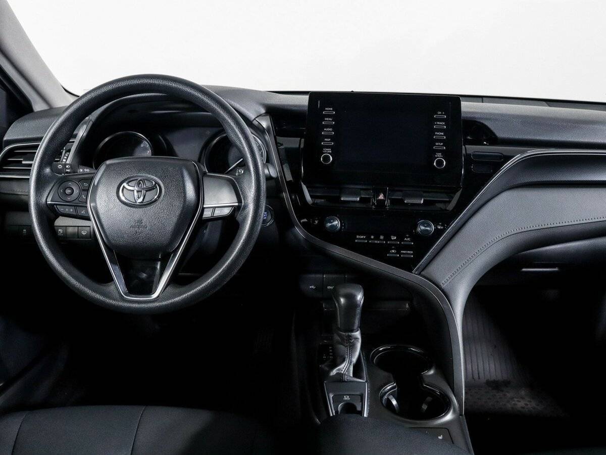 Купить Toyota Camry с пробегом. Фото: #8