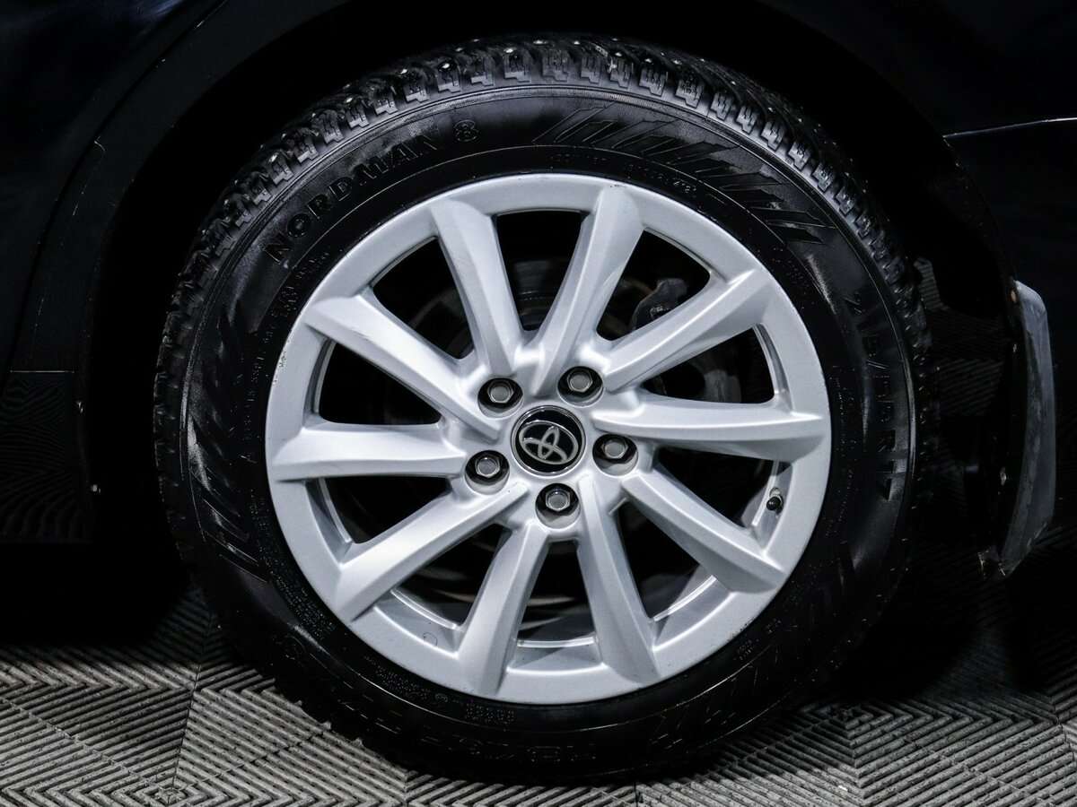 Купить Toyota Camry с пробегом. Фото: #14