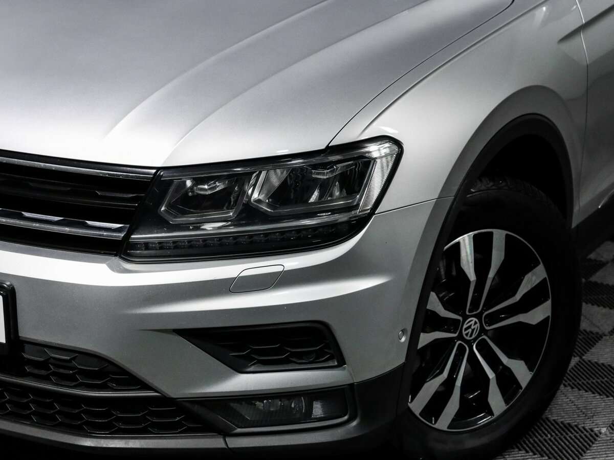 Купить Volkswagen Tiguan с пробегом. Фото: #13