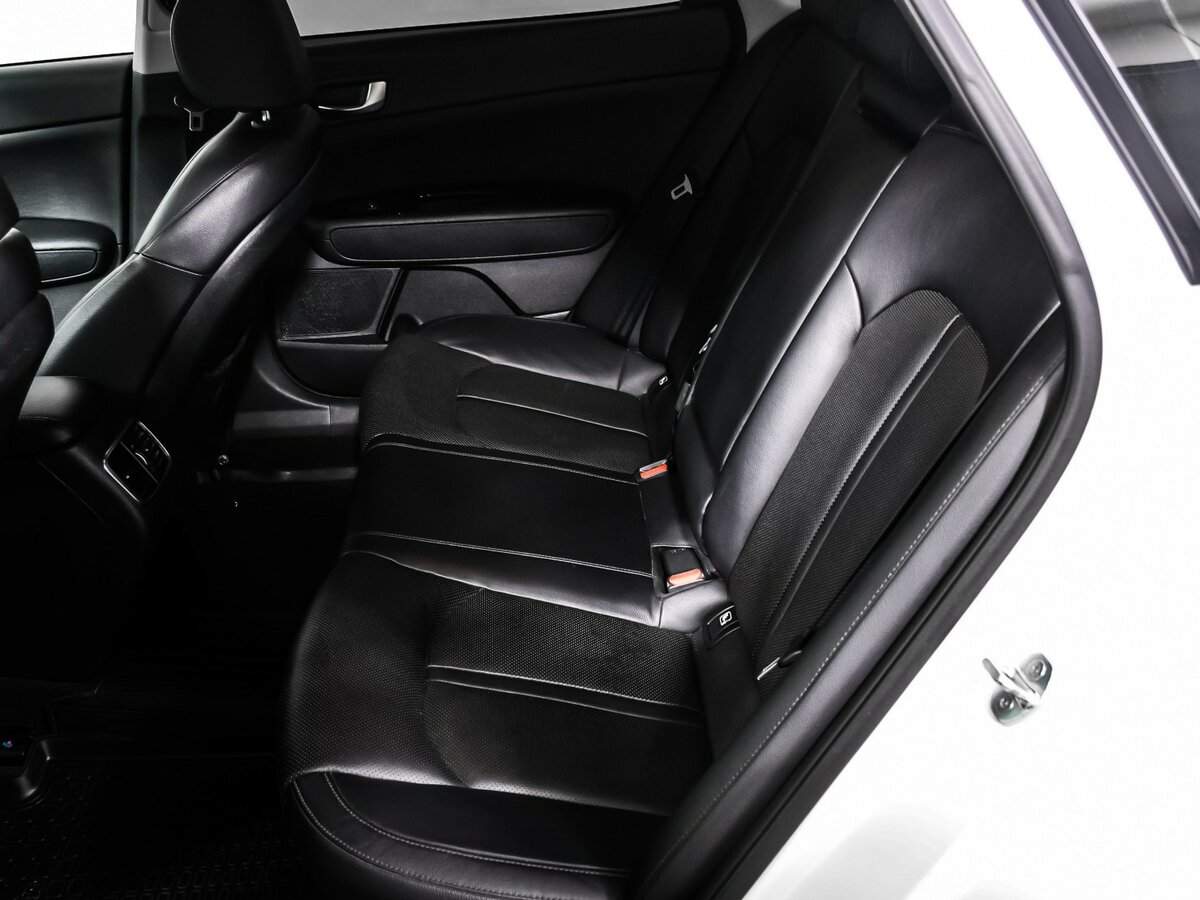 Купить Kia Optima с пробегом. Фото: #11