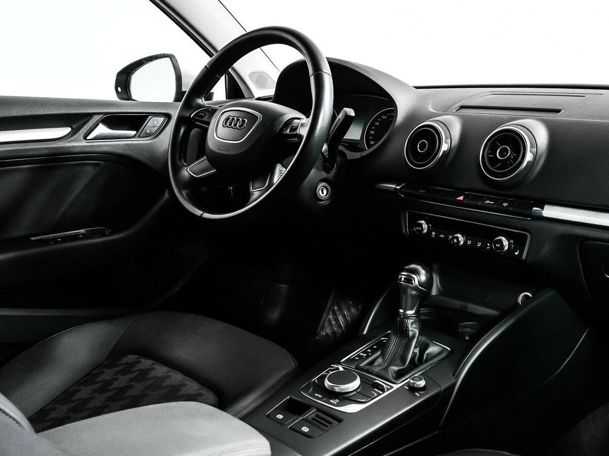Купить Audi A3 с пробегом. Фото: #8