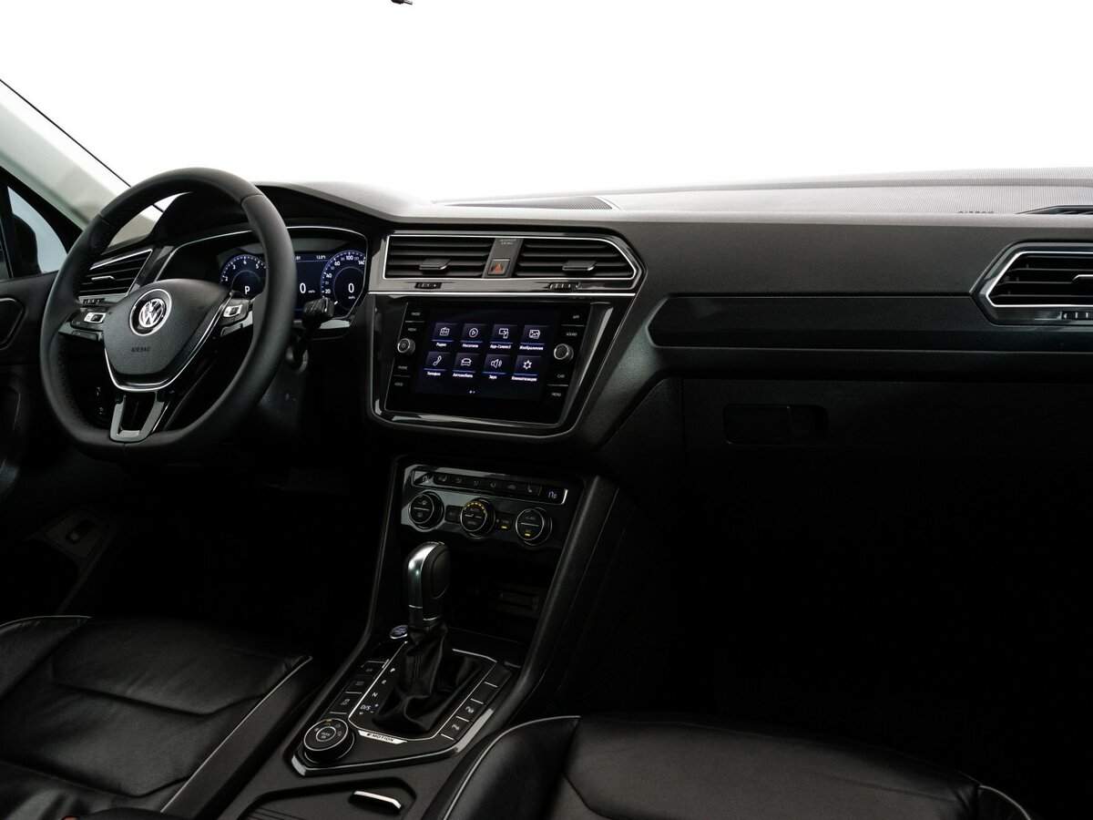 Купить Volkswagen Tiguan с пробегом. Фото: #8