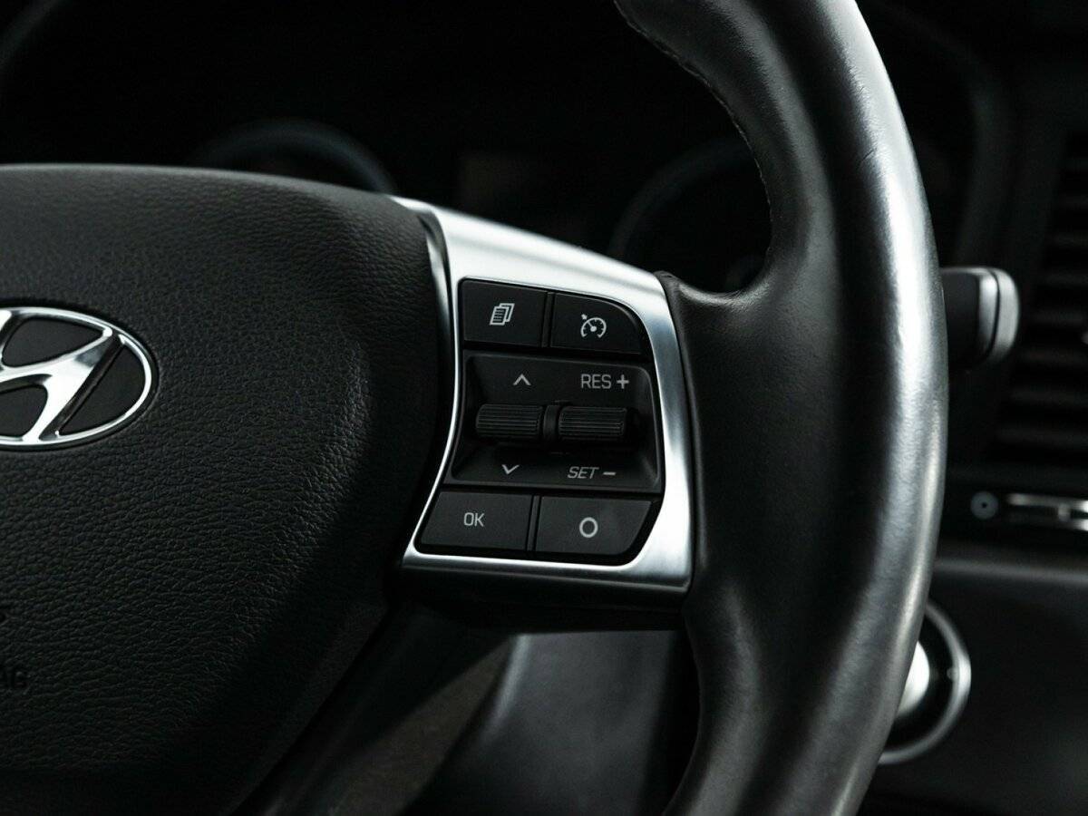 Купить Hyundai Sonata с пробегом. Фото: #20