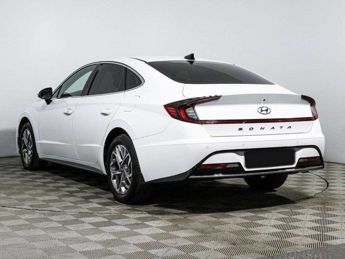 Купить Hyundai Sonata с пробегом. Фото: #6