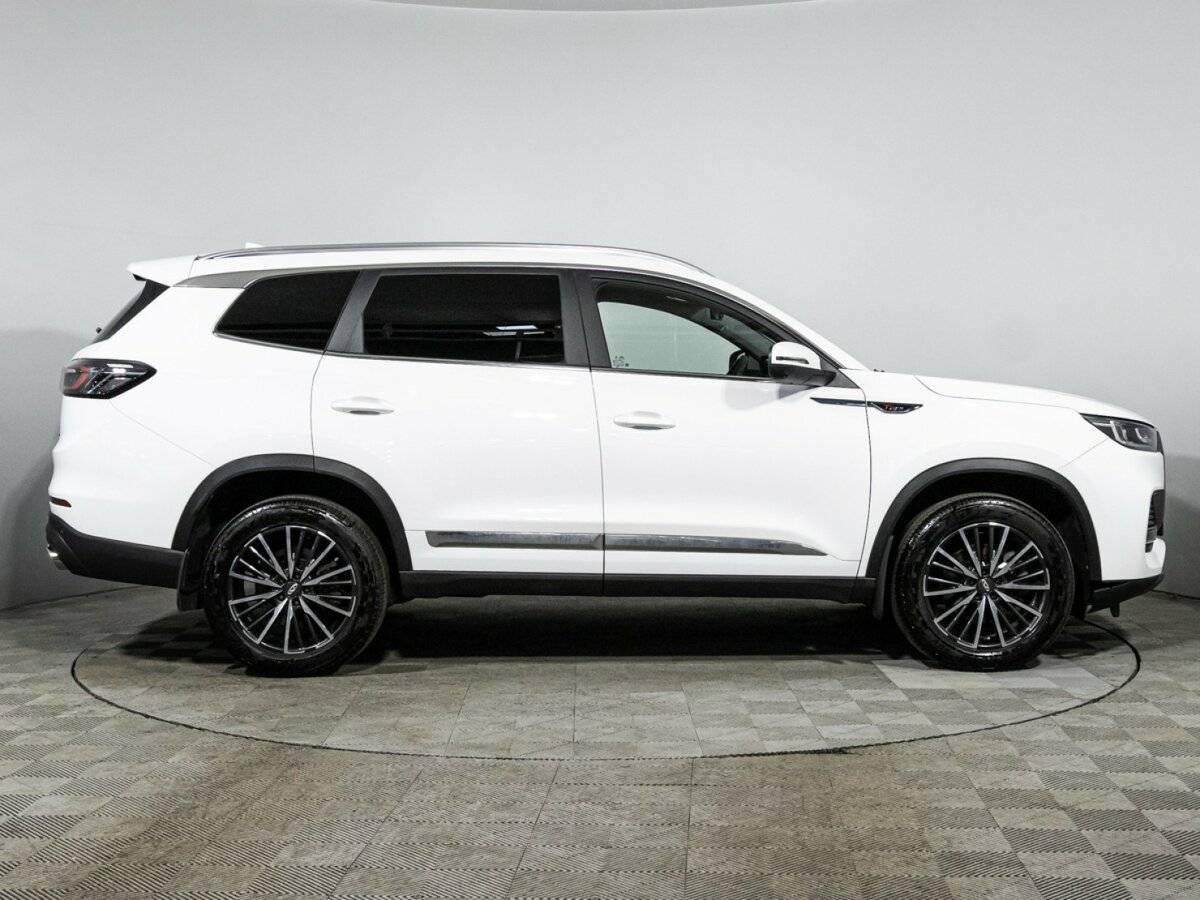 Купить Chery Tiggo 8 Pro Max с пробегом. Фото: #3