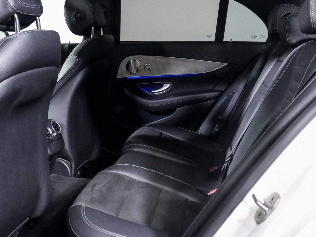 Купить Mercedes-Benz E-Класс с пробегом. Фото: #13