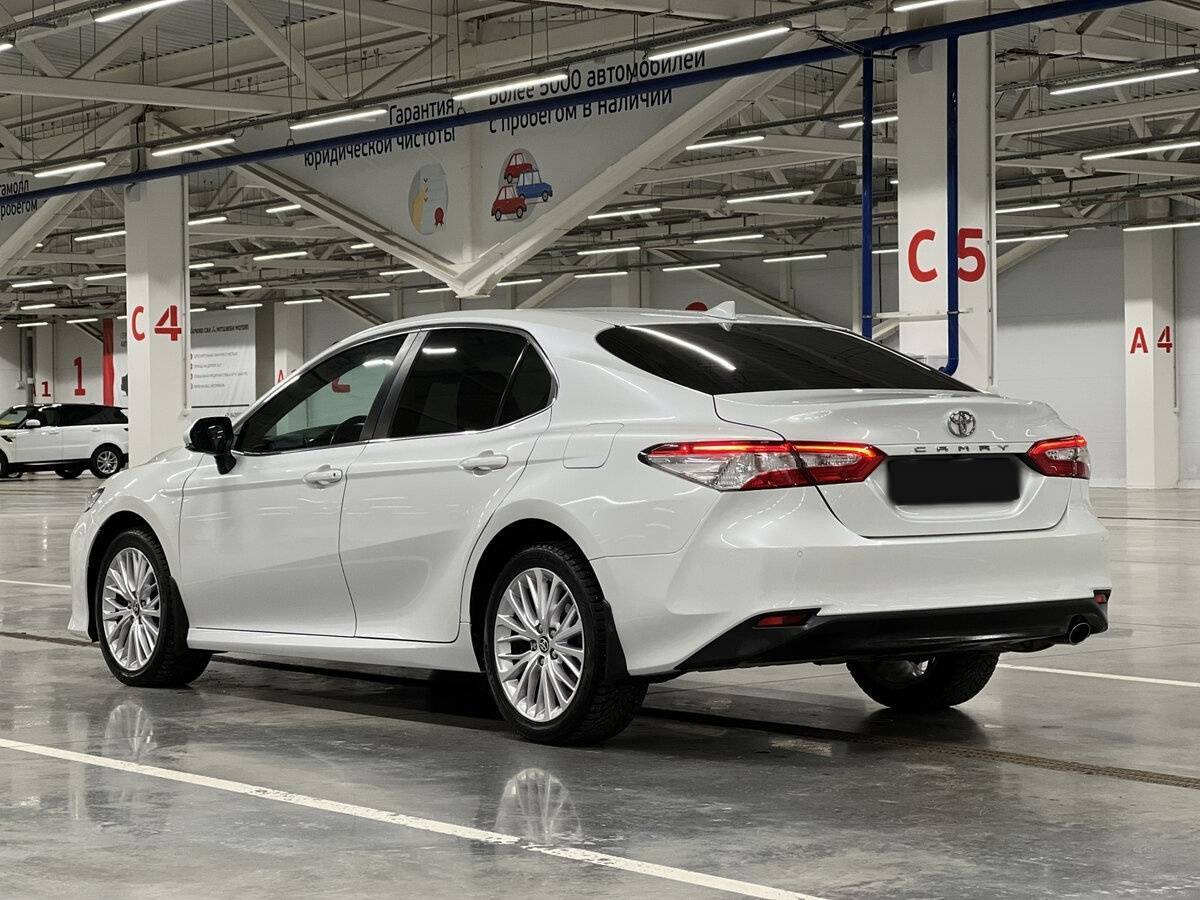 Купить Toyota Camry с пробегом. Фото: #6