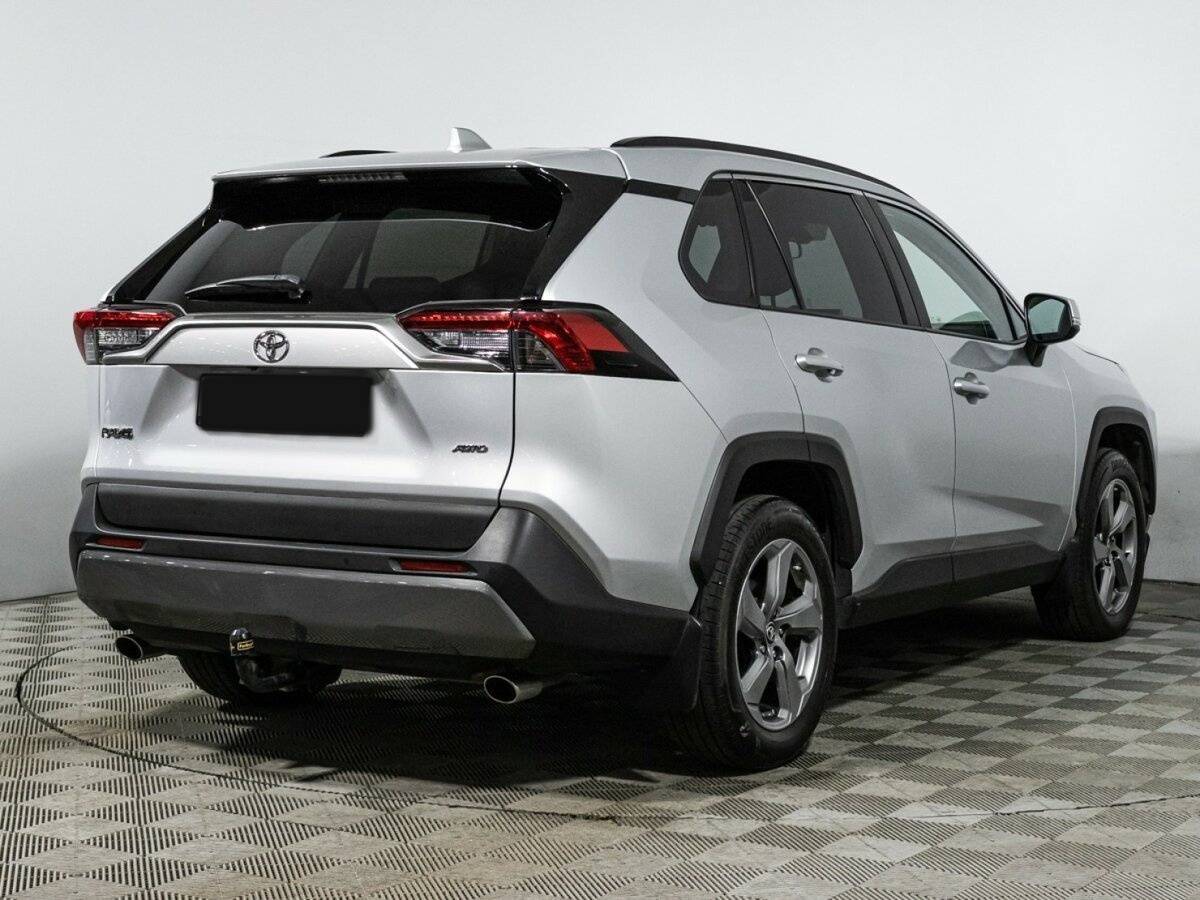 Купить Toyota RAV4 с пробегом. Фото: #4